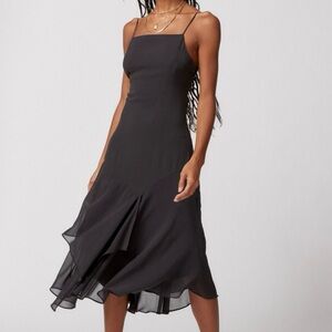 UO Vickie Chiffon Midi Dress
